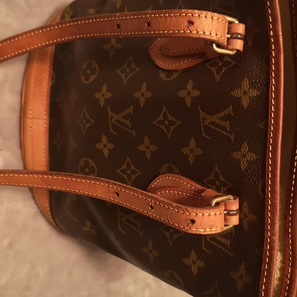 Louis Vuitton bucket bag - Picture 11 of 11